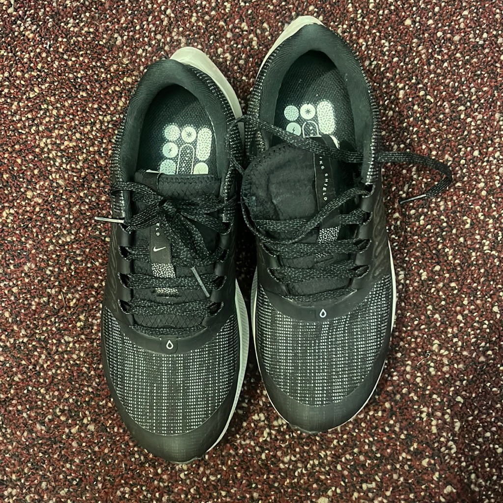 Nike Shield